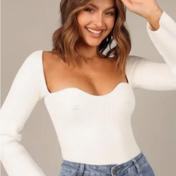 White Ribbed Knit Top - Picture 4 of 5